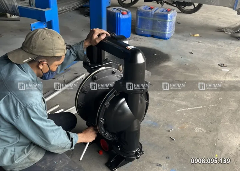 Bơm màng khí nén ARO
